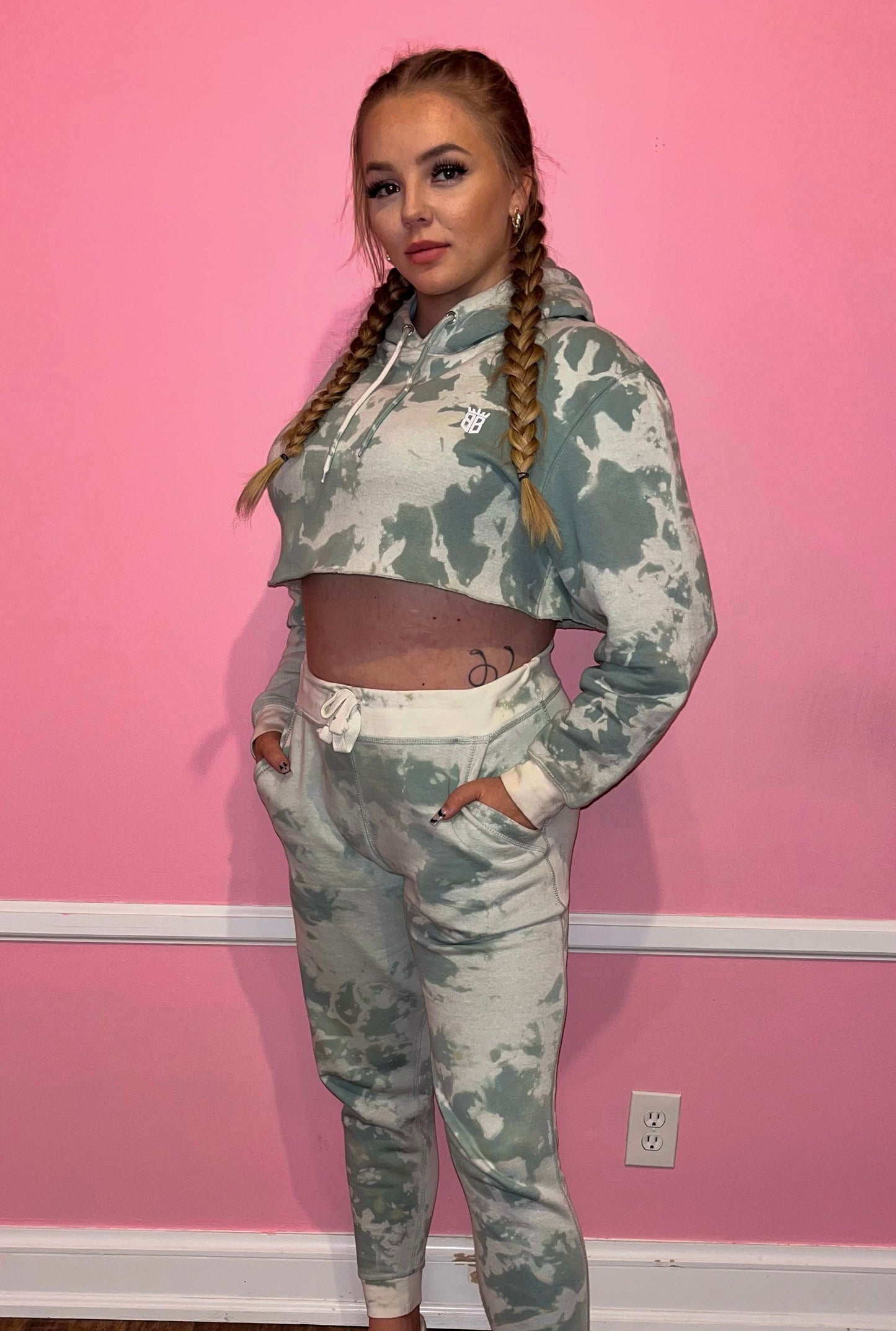 Dyed Crop Hoodie